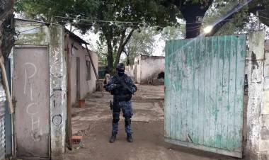 TRES PUNTOS DE VENTA CERRADOS Y DOS DETENIDOS EN OPERATIVO CONTRA EL NARCOMENUDEO EN RÍO CUARTO