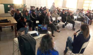 DÍA NARANJA: LUCHA CONTRA LA VIOLENCIA DE GÉNERO