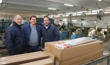 EL MUNICIPIO CONTINÚA TRABAJANDO INTENSAMENTE EN LAS ESCUELAS PÚBLICAS DE NUESTRA CIUDAD