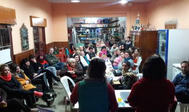 Se concretó la charla del Día Naranja en el Paraje La Curva