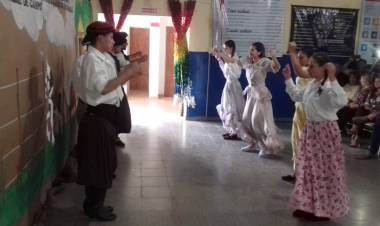 Se festejó el Día de la Tradición en una escuela rural