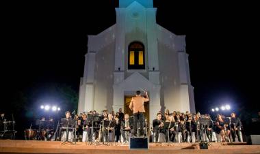 Arroyito con un gran marco de vecinos,  festejó 240 años de sus Orígenes 