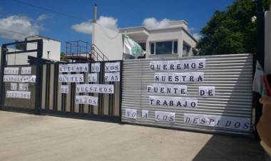 Continua el conflicto con 19 operarios de Acerfor  