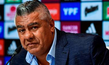 Tapia confirmó que el femenino será profesional
