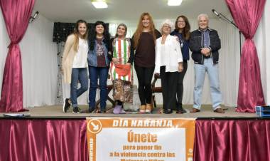 El Consejo de la Mujer realizó un Taller de Teatro para Adultos