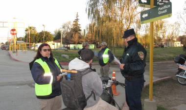 Continúan los controles de motos 