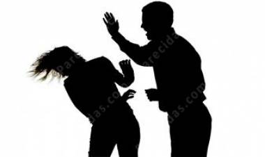 Arroyito: Detenido por golpear a una mujer y resistencia a la autoridad. 