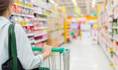 Desde este domingo, los supermercados abrirán de 7 a 20