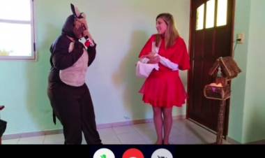 REPRESENTACIÓN DEL TALLER DE TEATRO MUNICIPAL PARA EL DÍA NACIONAL DE LOS JARDINES DE INFANTES
