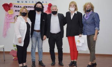 RECONOCIMIENTO A LAS DOCENTES JUBILADAS 2020/2021