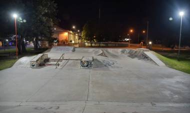 MEJORAS EN ILUMINACIÓN EN EL SKATEPARK MUNICIPAL