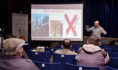 SE LLEVÓ A CABO EL CURSO HABILITANTE ANUAL DE PODA Y EXTRACCIÓN DE ÁRBOLES EN VEREDA