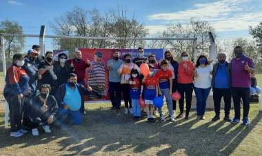 HOMENAJES POR PARTE DE CLUBES DE NUESTRA CIUDAD A FERNANDO JESÚS VIDELA