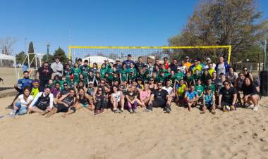 GRAN CONVOCATORIA EN EL TORNEO DE BEACH VÓLEY/ VÓLEY OUTDOOR DEL CLUB DEPORTIVO Y CULTURAL ARROYITO