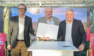 UNA NUEVA HISTORIA SE EMPIEZA A ESCRIBIR EN EDUCACIÓN, CON LA CREACIÓN DEL CENTRO DE ESTUDIOS SUPERIORES ARROYITO