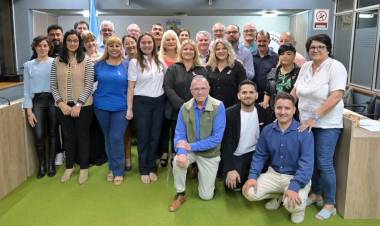 SE APROBÓ POR UNANIMIDAD EL PROYECTO «DECLÁRASE DE INTERÉS MUNICIPAL, LEGISLATIVO AL TRABAJO ESPIRITUAL Y SOCIAL DE LAS Y LOS PASTORES DE LAS IGLESIAS EVANGÉLICAS Y PROTESTANTES DE NUESTRA CIUDAD»
