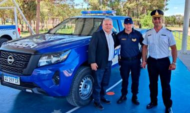 ARROYITO CONSIGUE UN NUEVO VEHÍCULO PARA LA COMISARÍA LOCAL