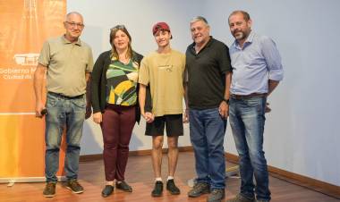 SE REALIZÓ EL SORTEO DE VIVIENDAS DE PLAN CASA Y LA NUEVA COMISIÓN DE SEGUIMIENTO