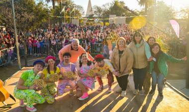 Arroyito celebró las infancias con una multitudinaria convocatoria de familias