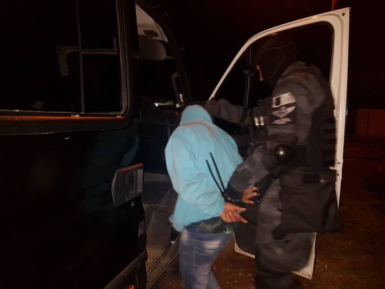 CAE DELIVERY DE DROGAS CON ANTECEDENTES PENALES EN CRUZ DEL EJE