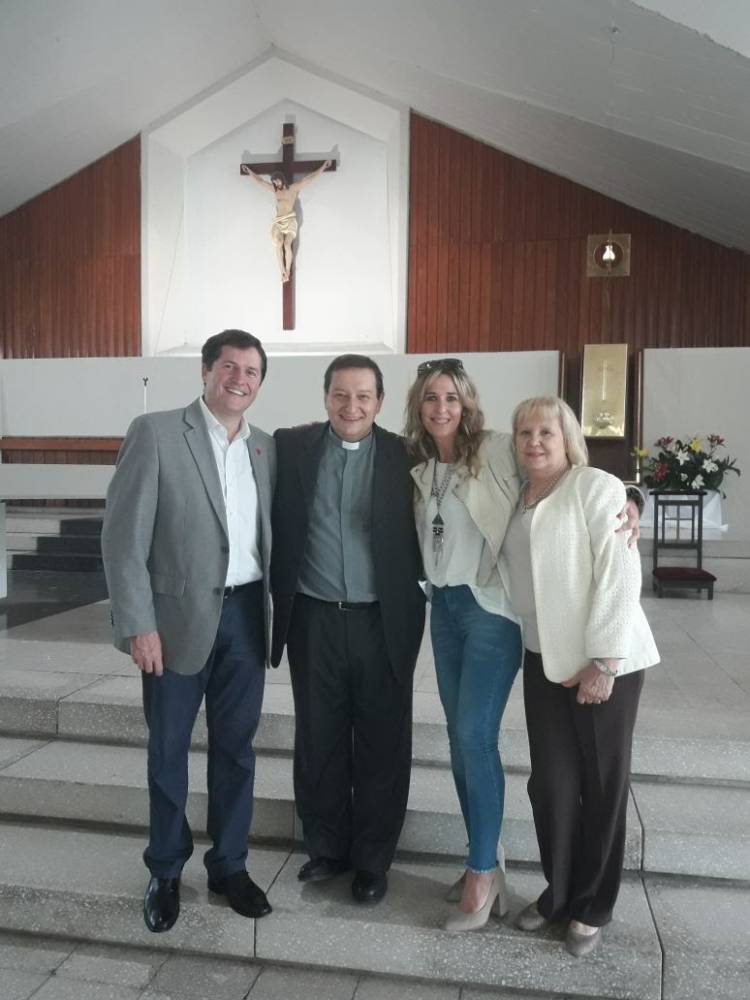 EL INTENDENTE MUNICIPAL PARTICIPÓ DE LA MISA EN ACCIÓN DE GRACIAS, POR LOS 50 AÑOS DE LA CONSAGRACIÓN DEL TEMPLO PARROQUIAL   