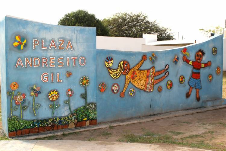 Trabajos realizados en la futura Plaza "Andresito Gil"