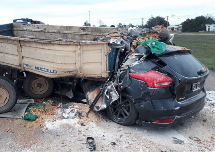 Impactante accidente : Dos muertos  sobre ruta 19 en Monte Cristo