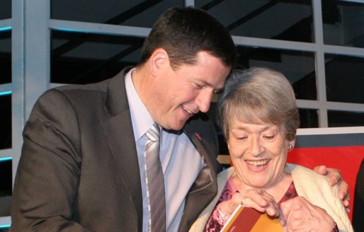 Condolencias por el fallecimiento de María Teresa de la Arena de Romero