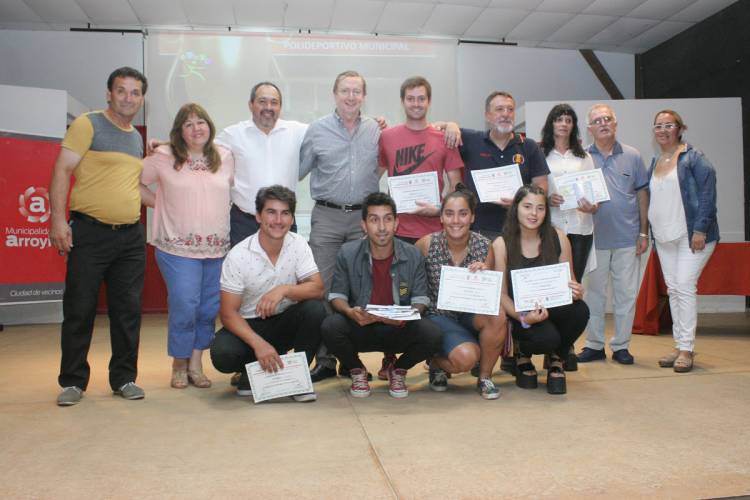 Cierre de actividades del Polideportivo Municipal