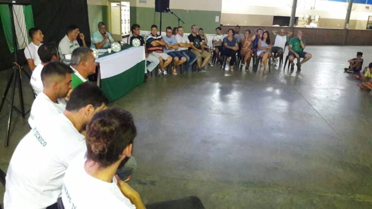 Se presento la Sub Comision de Futbol Infantil del Club Cultural de Arroyito