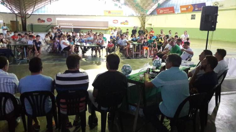 Se presento la Sub Comision de Futbol Infantil del Club Cultural de Arroyito