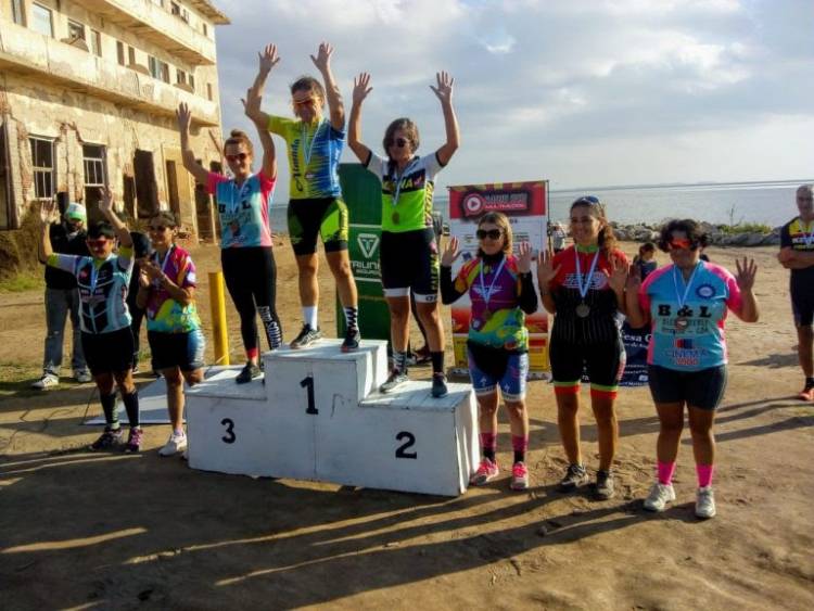 DEPORTISTAS QUE REPRESENTAN A NUESTRA CIUDAD 