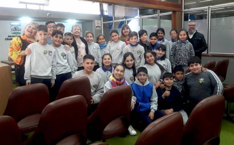Alumnos de la escuela Manuel Belgrano presentaron Proyecto