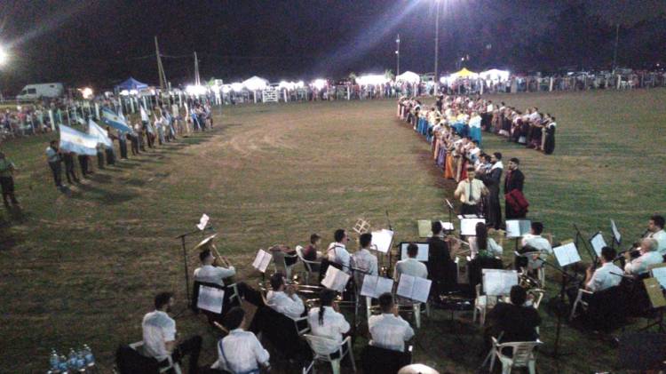 El Intendente Cravero participó de la 28° Fiesta del Día de la Tradición