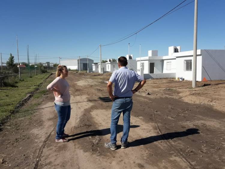 ARROYITO: EN 96 MESES DE GESTIÓN EL INTENDENTE CRAVERO ENTREGÓ 361 VIVIENDAS MUNICIPALES