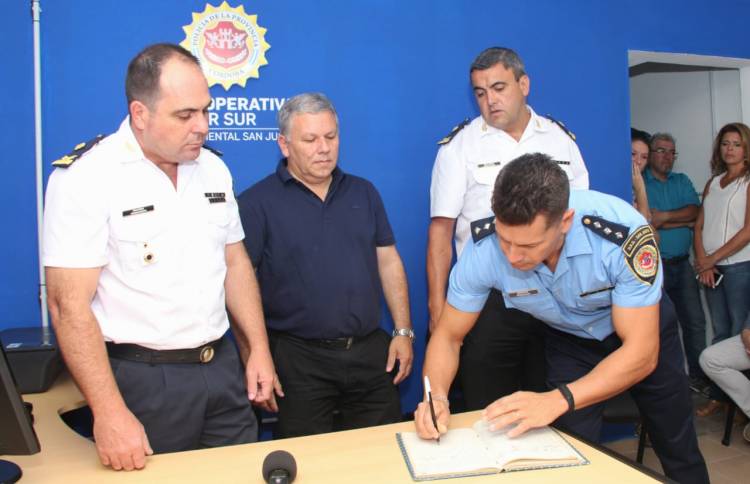 El Intendente Gustavo Benedetti participó del acto de asunción de nuevas autoridades policiales