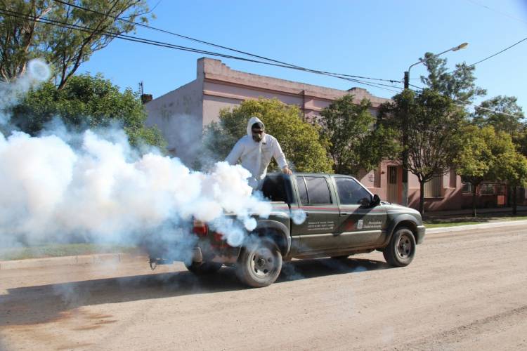 Más fumigaciones contra el Dengue