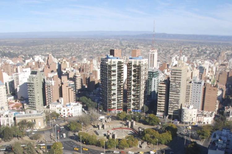Coronavirus: se flexibilizarán actividades en las zonas blancas
