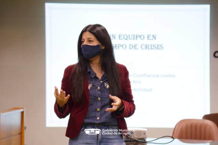 EL EQUIPO DE SALUD MENTAL SE CAPACITA
