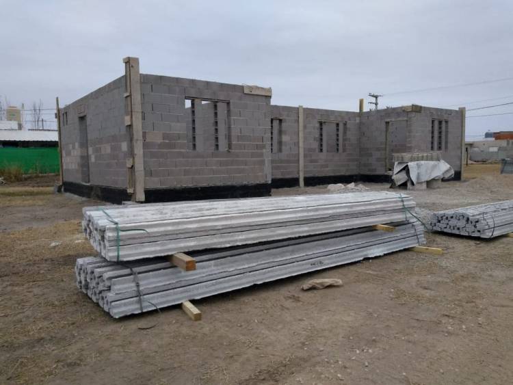 ETAPA “OBRA GRIS”: AVANCES EN LAS VIVIENDAS MUNICIPALES