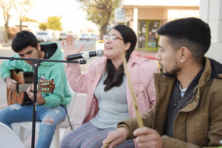 EXITOSA EXPOSICIÓN DE COLECCIONISTAS ORGANIZADA POR EL MUSEO HISTÓRICO MUNICIPAL
