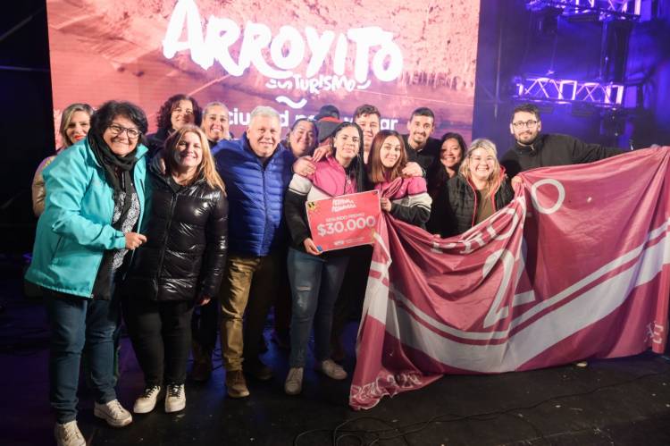 EL MUNICIPIO PREMIÓ IMPORTANTES PROYECTOS COMUNITARIOS PRESENTADOS POR ESTUDIANTES