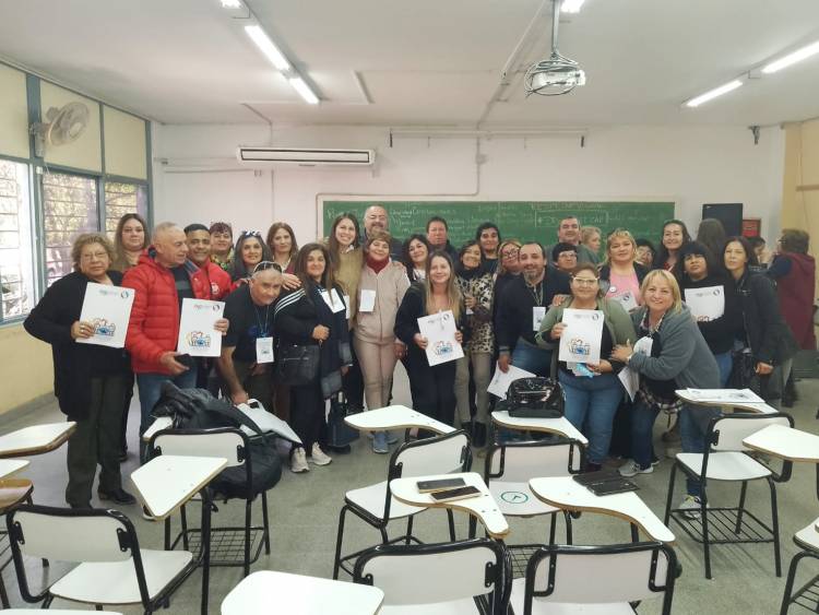 ARROYITO PARTICIPÓ DEL «XXIX CONGRESO NACIONAL Y XXI CONGRESO INTERNACIONAL DE ENTIDADES VECINALES»