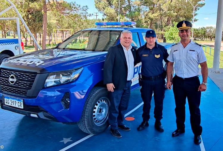 ARROYITO CONSIGUE UN NUEVO VEHÍCULO PARA LA COMISARÍA LOCAL