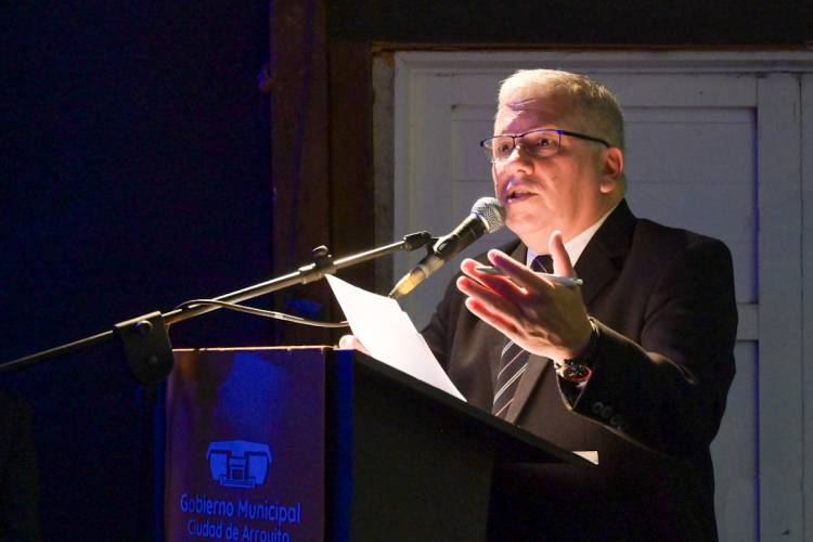 POTENCIAR LA SALUD, LA EDUCACIÓN, SOSTENER LA OBRA PÚBLICA Y EL CONSENSO SOCIAL, FUERON LOS PILARES DEL INTENDENTE BENEDETTI EN SU DISCURSO