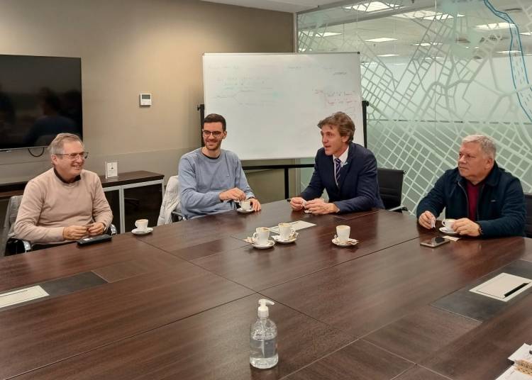 EN BUSCA DE FINANCIAMIENTO PARA LA OBRA DE GAS Y CLOACAS EL INTENDENTE BENEDETTI Y EL PRESIDENTE DE CESPAL SE REÚNEN CON AUTORIDADES DE BANCOR