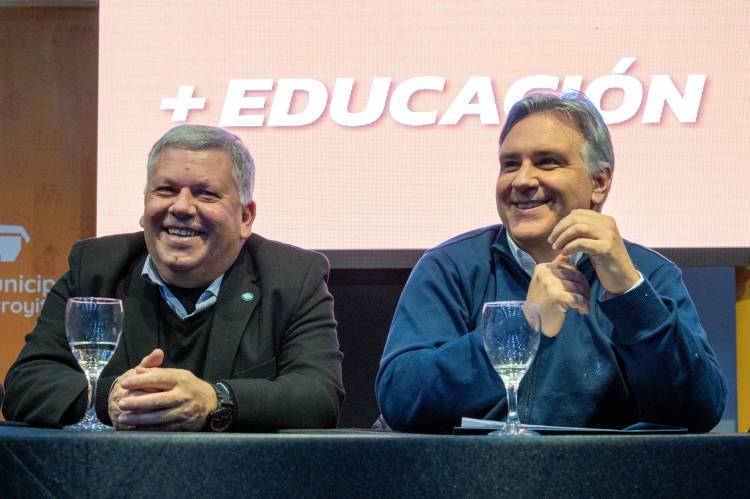 EL GOBERNADOR LLARYORA ANUNCIÓ QUE ARROYITO TENDRÁ SU SEDE DE LA UNIVERSIDAD PROVINCIAL DE CÓRDOBA